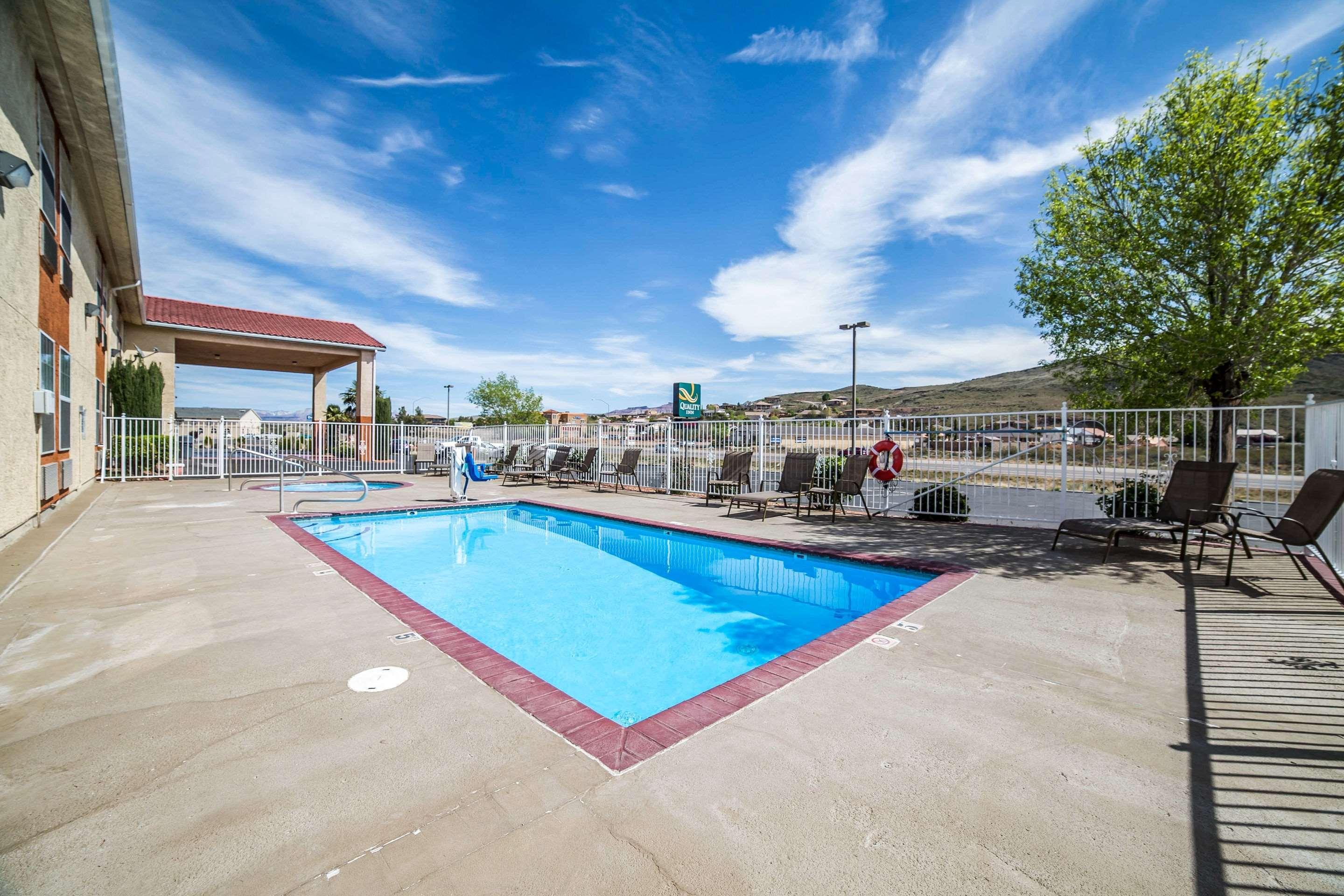 Quality Inn Zion Park Area Hurricane Exterior photo